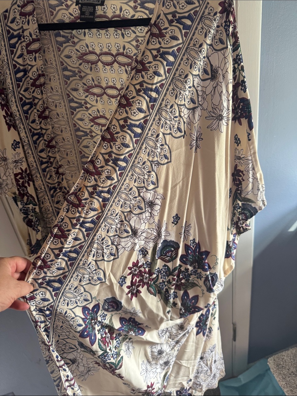 Angie Cream Floral Boho Kimono Cardigan - Picture 2 of 4